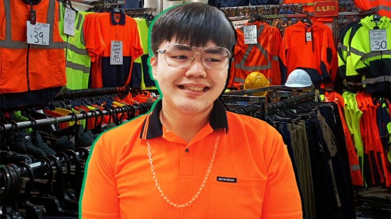'Get him a blue v': Singapore lad can't stop wearing hi-vis tradie shirts after trip to Aussie